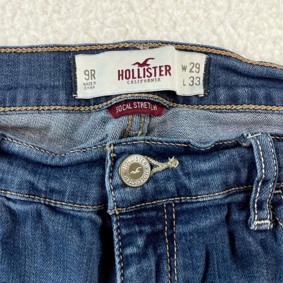 HOLLISTER • Blue Medium Wash SoCal Stretch Straight Leg Jeans, 29 - Picture 10 of 16